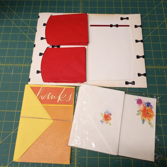 Vintage Bundle of Thank You Cards & Stationary - Picture 4 of 5